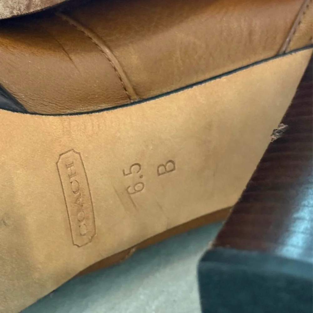 🤎 Coach Leather Buckle Zip Heeled Ankle Boots Size 6.5B 🤎 - Picture 5 of 5